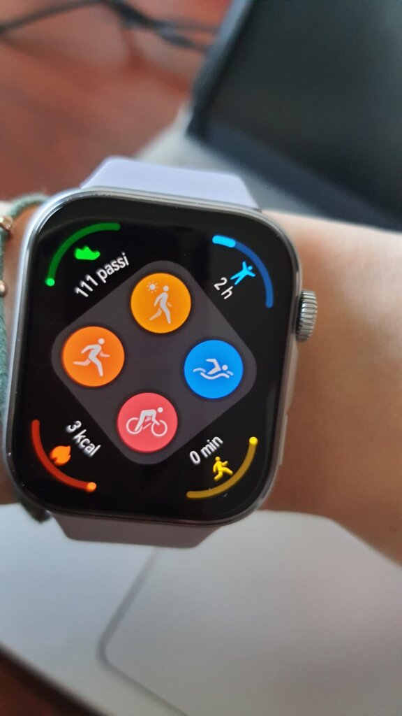 Huawei 4 Fit, lo smartwatch comodo e preciso per restare sempre monitorati smartwatch 1