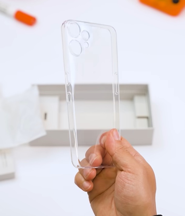 CMF Phone 2 PRO, economico ma completo. La startup di Carl Pei ha in mano lo smartphone vincente? CMF PHONE 2 PRO 2 1
