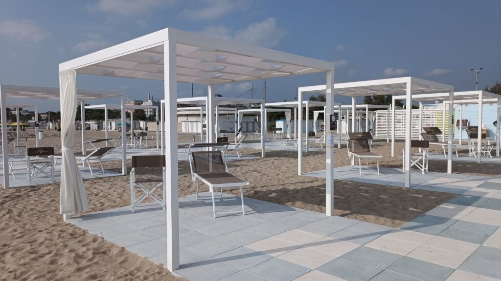 L’estate è di tutti: le spiagge italiane diventano sempre più inclusive spiaggia libera tutti 6