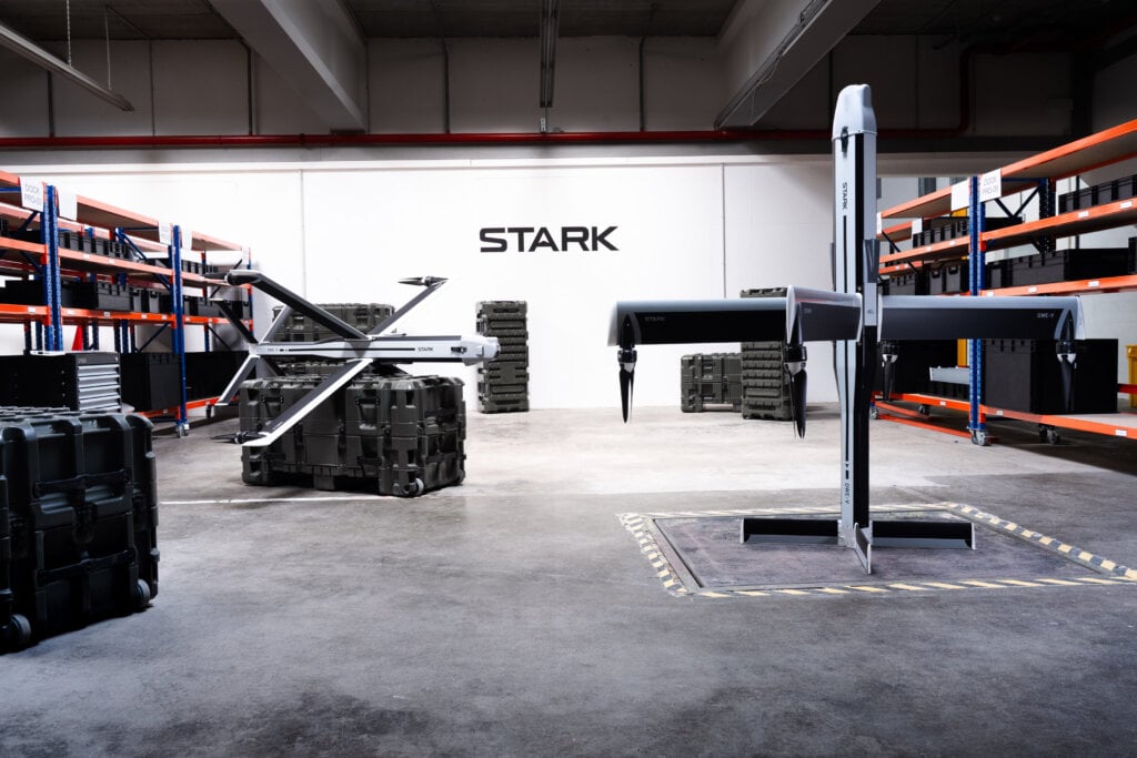 Tutto sui droni da guerra Stark. L’azienda ha messo nel mirino l’AI della startup Pleno per pilotare gli sciami in autonomia