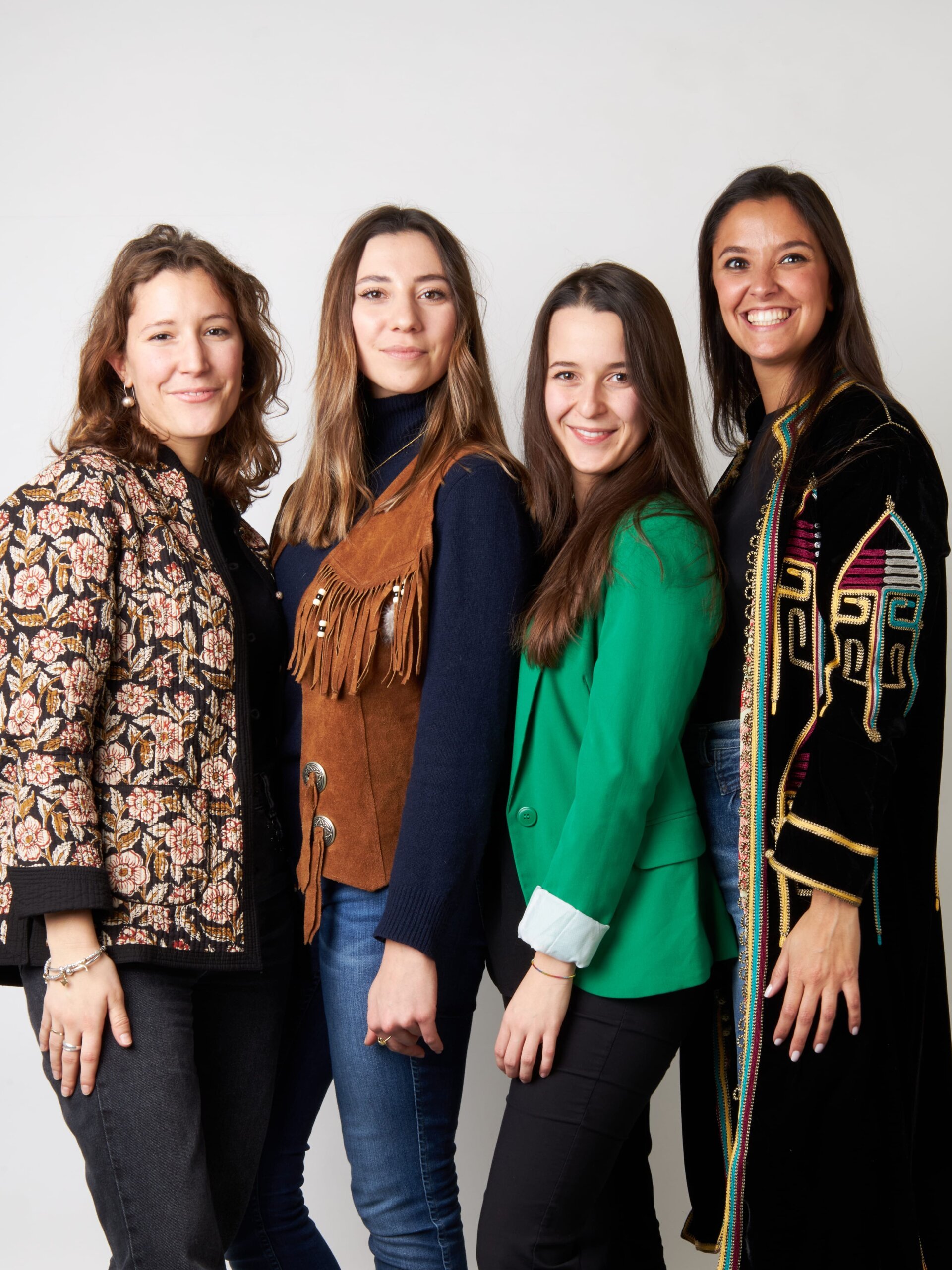 La sartoria online che aggrega centinaia di artigiani. «La startupper che mi ha insegnato tutto? Mia nonna» Team TA DAAN 1 scaled