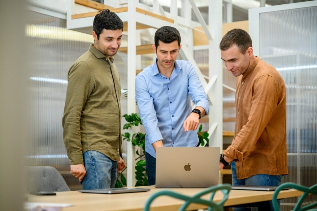 Sibill, quel round da 12 milioni di euro che vale il domani. «Noi come la Sibilla, con soluzioni tech proviamo a prevedere il futuro» Sibill co founder 1