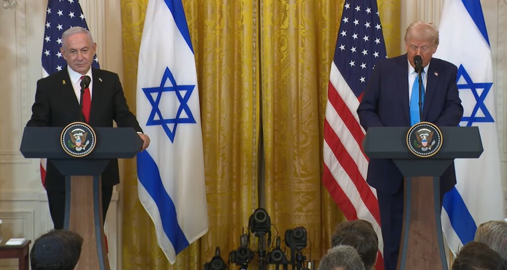 Pallywood, cos'è la folle teoria social del complotto pro Israele volta a mascherare il genocidio di Gaza trump netanyahu