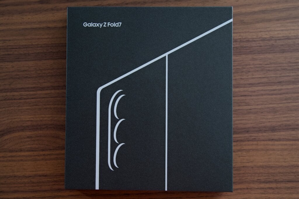 La confezione del Samsung Galaxy Z Fold7