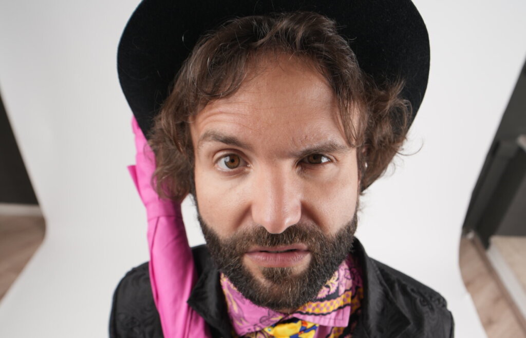 La scienza per Barbascura X: «Serve anche per intrattenere. Okay semplificare, ma va fatto bene»  