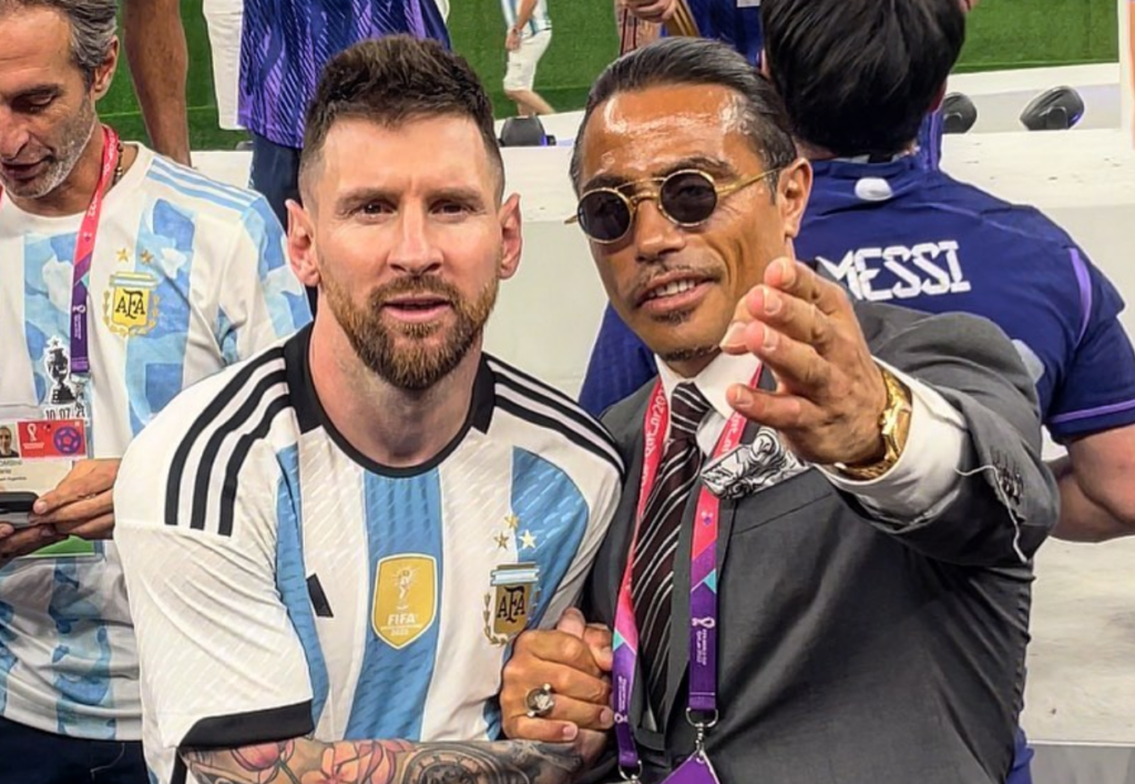 Come vanno gli affari di Salt Bae, il macellaio divenuto influencer? Negli USA ha deciso di chiudere diversi ristoranti Schermata 2022 12 22 alle 14