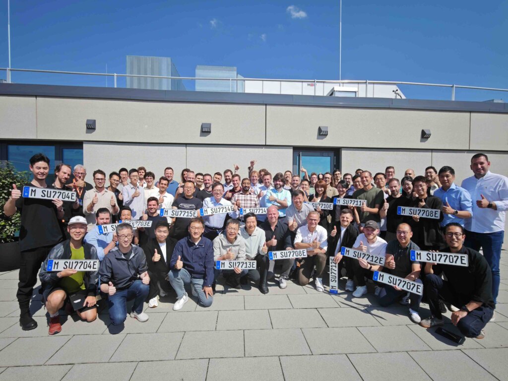 Xiaomi accelera in Europa: aperto a Monaco il centro R&D per le auto elettriche cinesi