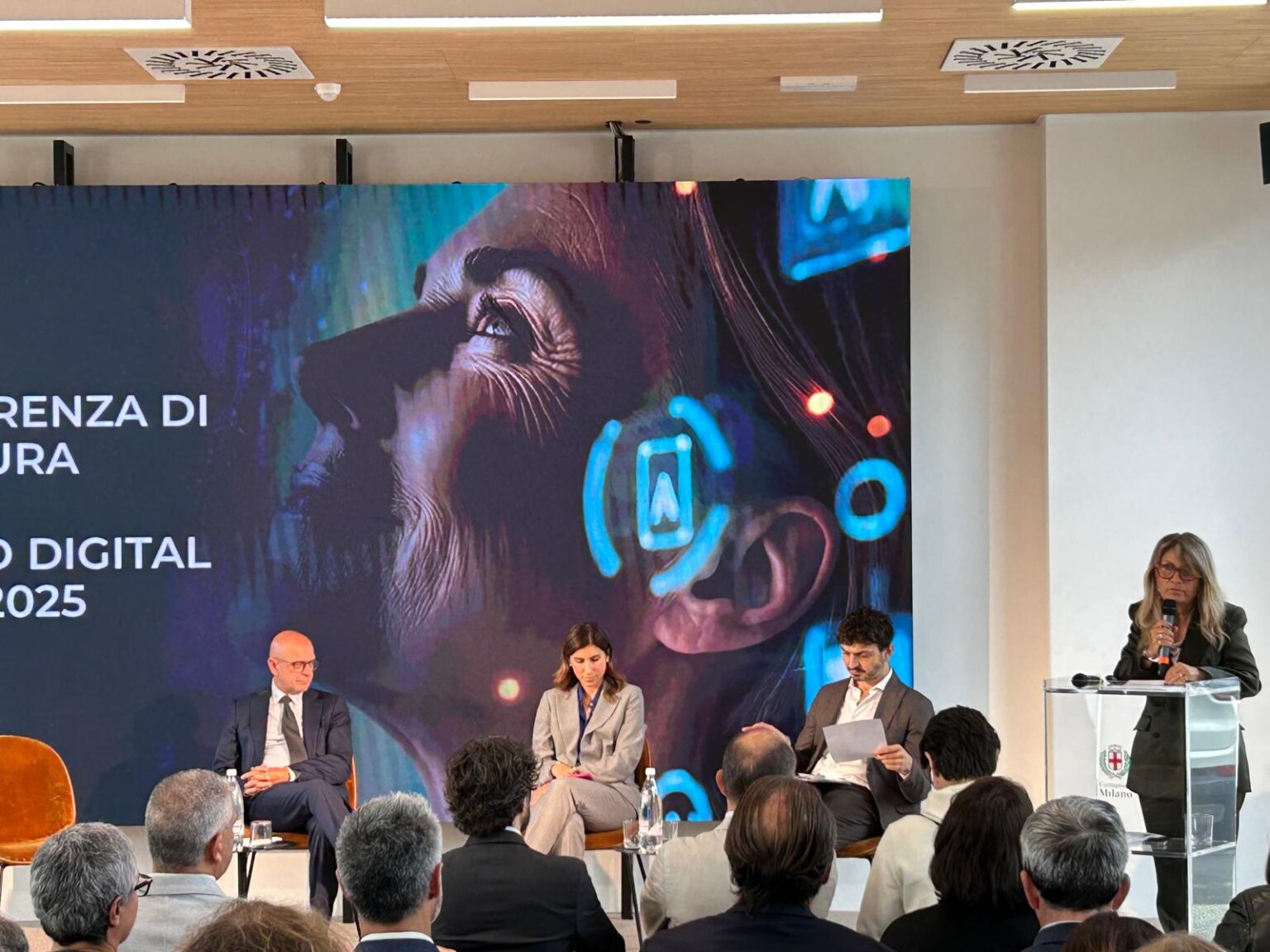 Milano lancia il Manifesto per l’uso dell’AI. Sala: «Al centro dello sviluppo tecnologico la persona». Al via la Digital Week 2025 WhatsApp Image 2025 10 01 at 12.09.24