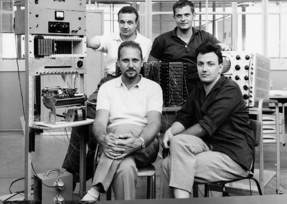 Sessant'anni fa nasceva il primo personal computer. Ed era italiano. Inventato da Olivetti "quasi in clandestinità" Perotto boys