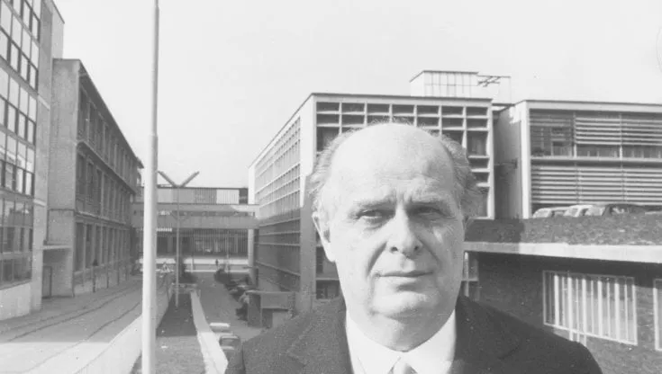 Sessant'anni fa nasceva il primo personal computer. Ed era italiano. Inventato da Olivetti "quasi in clandestinità" 090621084 420b0fb7 0dde 4466 b0ad 5a0a3969daec