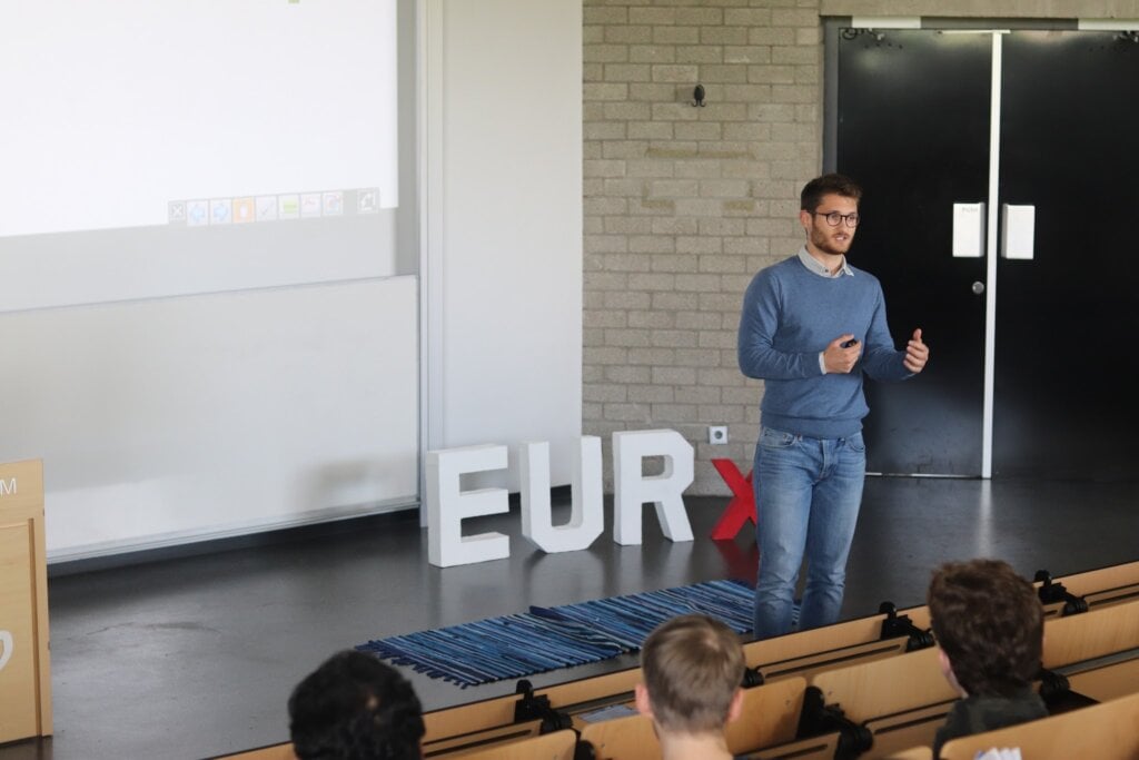 «Quando lavoravo in Google ho visto nascere Gemini. Oggi lancio la mia startup di AI a Madrid» IMG 5455