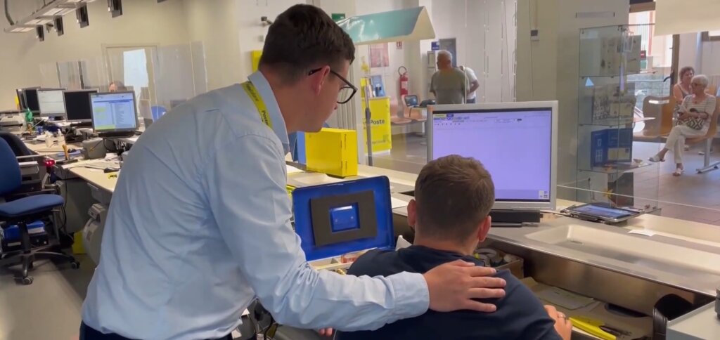 Il governo pronto a vendere quote di Poste Italiane per fare cassa? Freni frena ogni ipotesi poste italiane 2