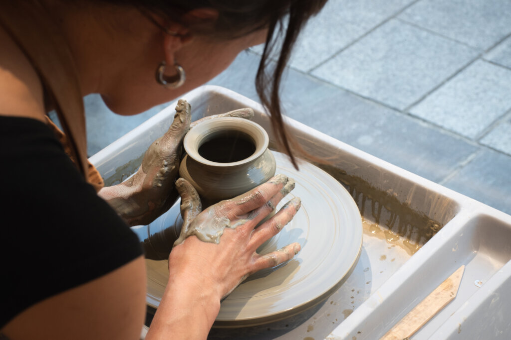 L'artigianato? Altro che roba da vecchi. Quattro giovani nerd partono da zero e acquisiscono il competitor TA DAAN 03 2