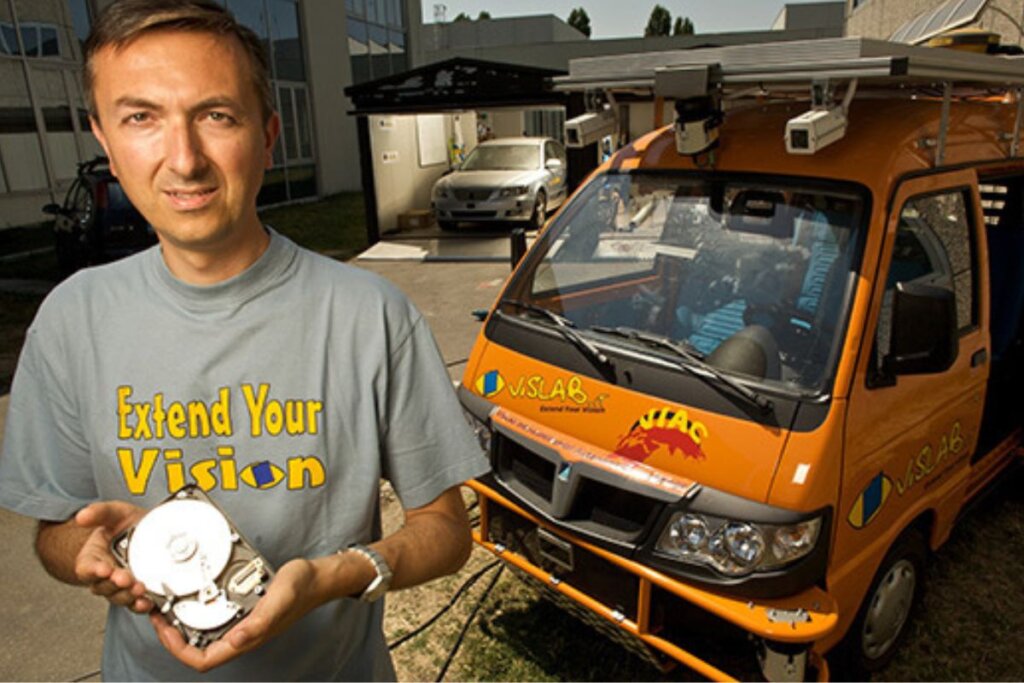 Alberto Broggi in una foto di repertorio