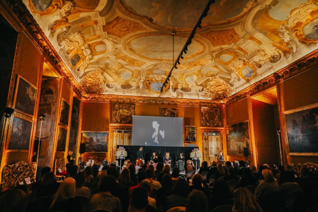 Chi è Francesca Failoni, la vincitrice del Premio GammaDonna 2025. «Modello pionieristico che integra digital mining e rinnovabili» Platea Premio GammaDonna