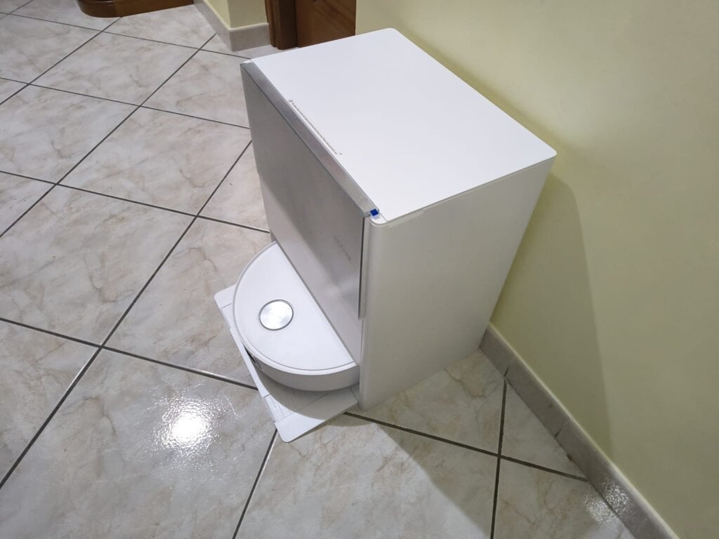 Dreame Aqua10 Ultra Track Complete, il robottino lavapavimenti che può arrivare davvero ovunque? Dreame Aqua10 Ultra Track Complete 6