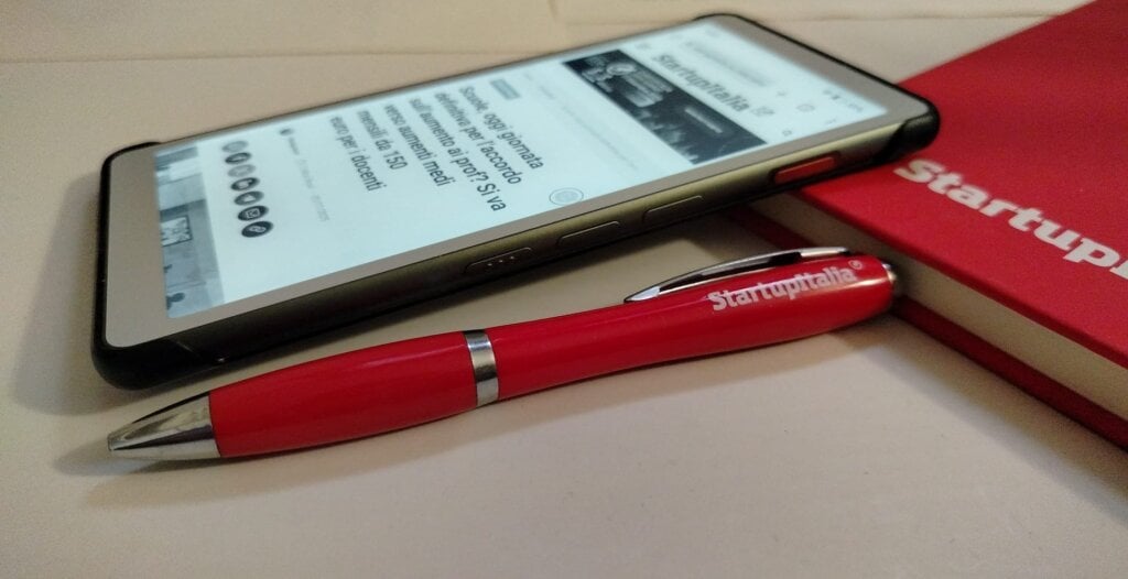 Viwoods AiPaper Reader, lo smartphone per chi vuole disintossicarsi dagli smartphone? Viwoods AiPaper Reader 2